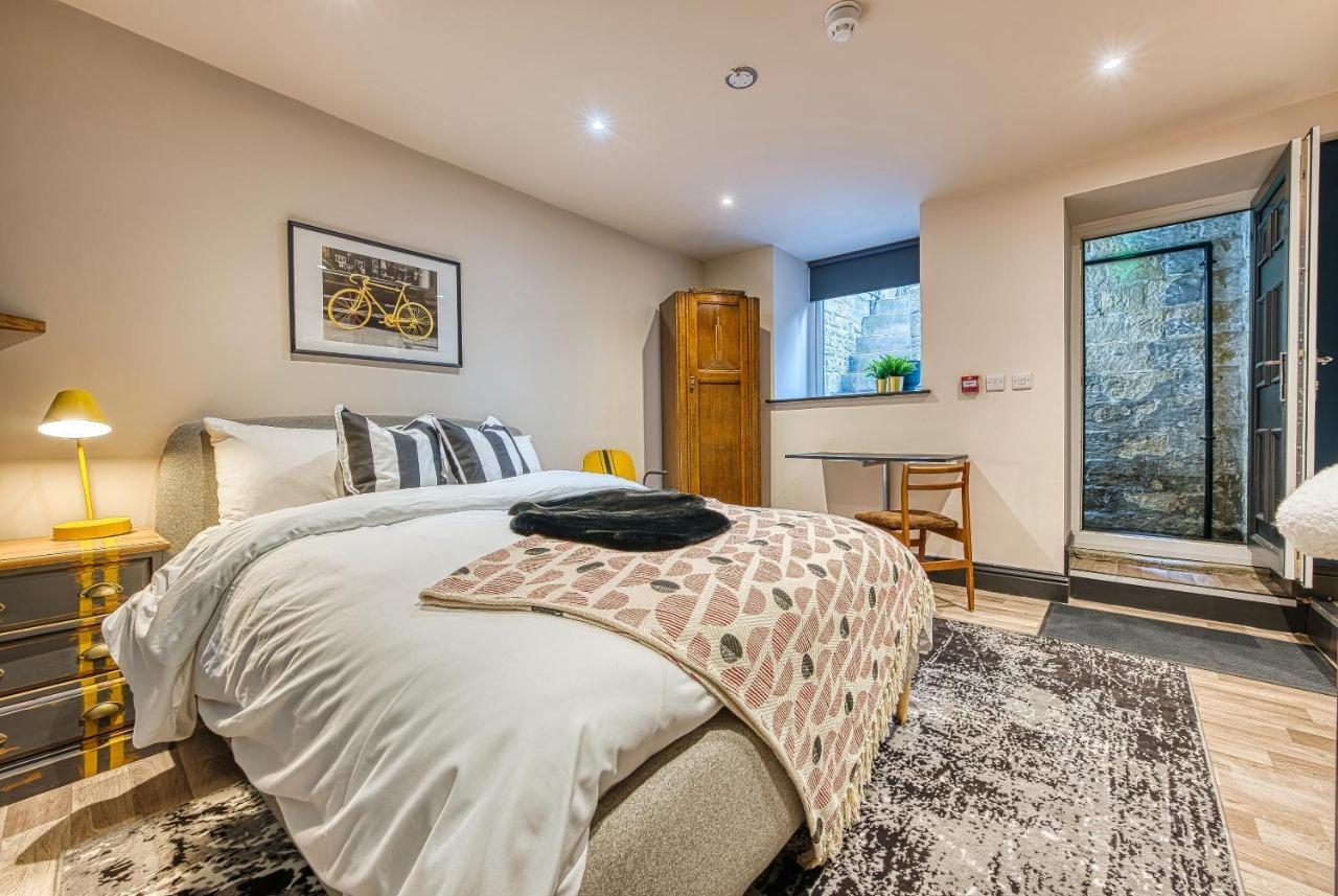 New! Unique Keighley Rooms - Perfect For Business Екстериор снимка
